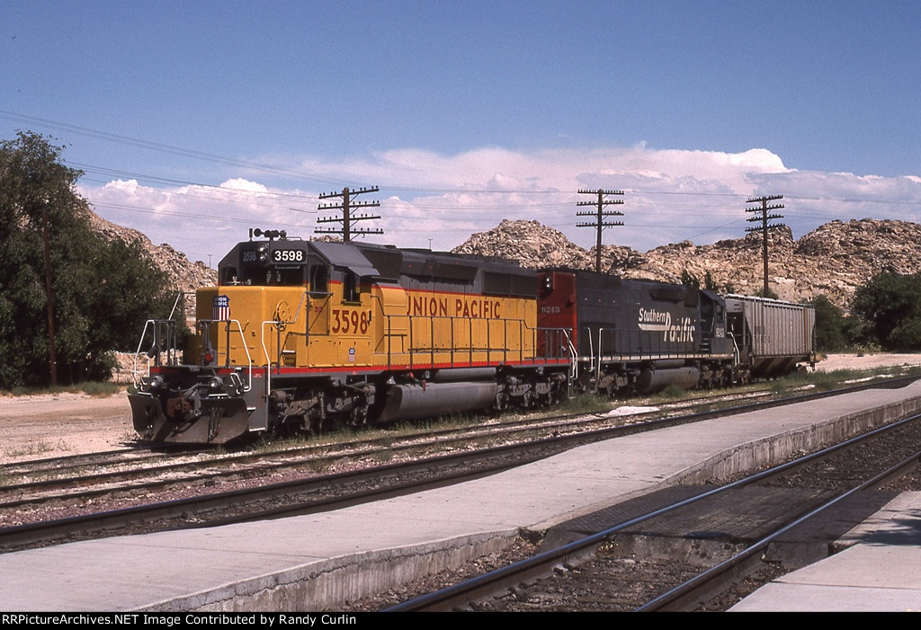 UP 3598 at Victorville